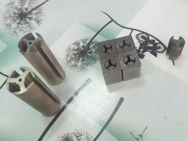 五金模具沖壓加工